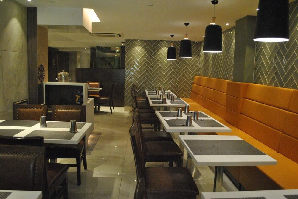 Hotel Southern Δελχί Εξωτερικό φωτογραφία