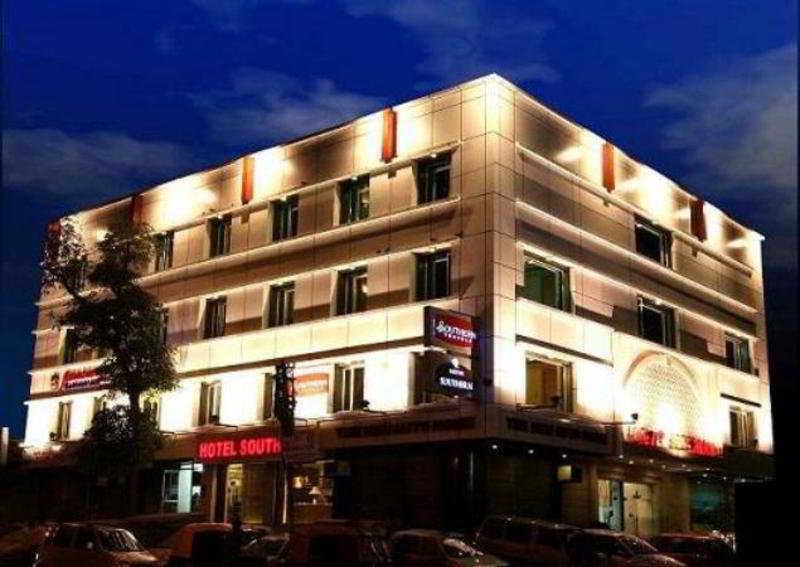 Hotel Southern Δελχί Εξωτερικό φωτογραφία