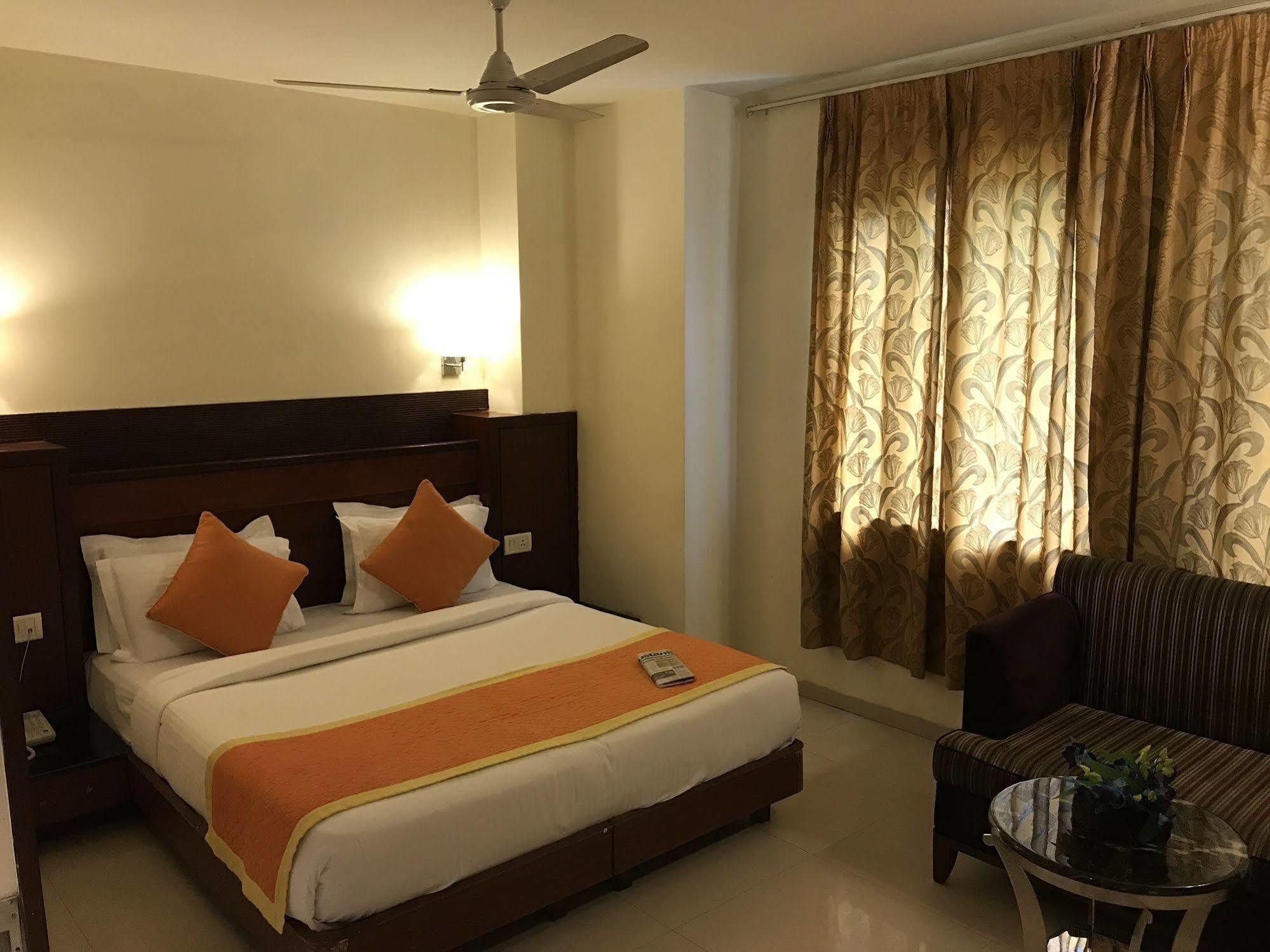 Hotel Southern Δελχί Εξωτερικό φωτογραφία